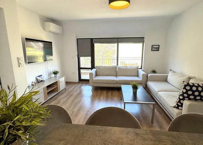 Cozy In * 普罗夫迪夫